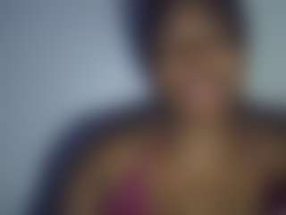 Live cam show with Lady Noire - Big Nipples on nudelive.tv
