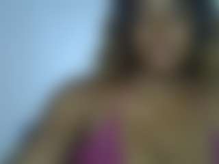 Live cam show with Lady Noire - Hairy Pussy on sexytreat.net