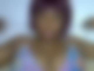 Live-camshow met Lady Noire - Big Nipples op Camsoda