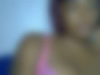 Live cam show with Lady Noire - Femdom on xDating