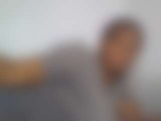 Live cam show with Lady Noire - Hairy Pussy on madthumbs