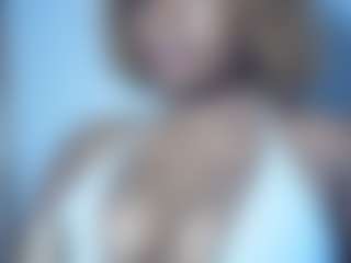 Live cam show with Lady Noire - Sph on fapnchat