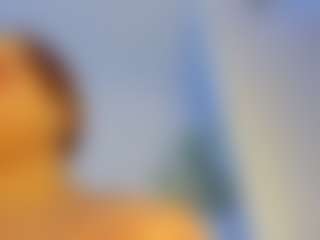 Live cam show with Bellotaht - Living Room on 1on1-livenow