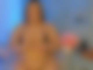 Bellotaht's Live Sex Cam Show