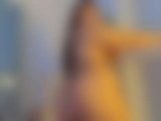 Live cam show with Bellotaht - Ass Bouncing on Chatstar