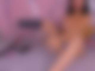 Live cam show with Freyaht - Cute on sexylive.show