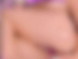 Live cam show with Freyaht - Skinny on Dolls Live