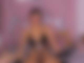 Live cam show with Freyaht - Glasses on Free Soda