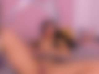 Live cam show with Freyaht - Thin on Fit Hotties