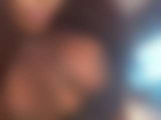hennybabii22's Live Sex Cam Show