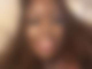 hennybabii22's Live Sex Cam Show