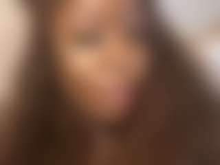 hennybabii22's Live Sex Cam Show
