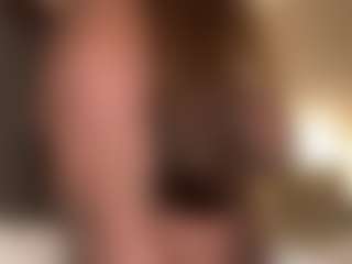 hennybabii22's Live Sex Cam Show