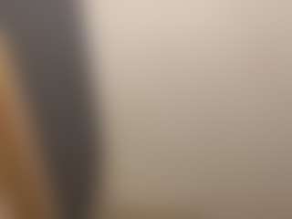 hennybabii22's Live Sex Cam Show