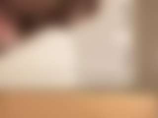 hennybabii22's Live Sex Cam Show