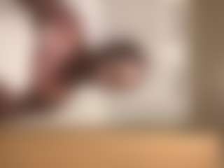 hennybabii22's Live Sex Cam Show