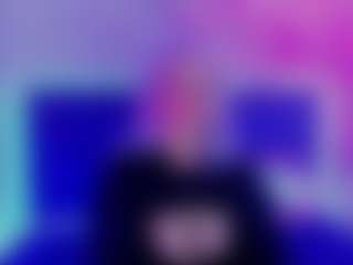 Live cam show with JoannLowe - Bald on anonymated.com