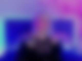 Live cam show with JoannLowe - College on live18s.com