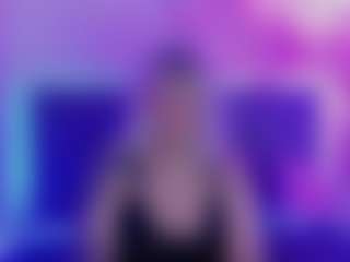 Live cam show with JoannLowe - Normal on Milfs Live
