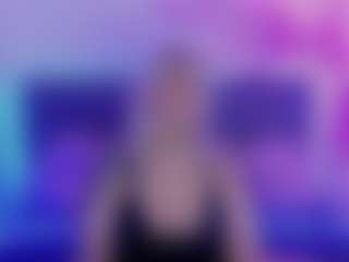 Live cam show with JoannLowe - Normal on Camsoda