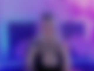 Live cam show with JoannLowe - Bald on TottyGirls