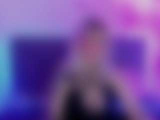 Live cam show with JoannLowe - Bald on intimatelivegirls.com
