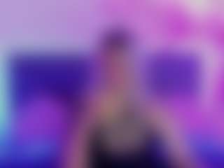 Live cam show with JoannLowe - Average on Dare Cams