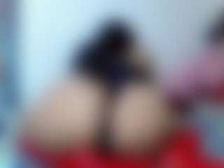 Live cam show with kristalkisslove21 - White on Camsoda | colombia