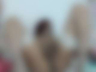 Live cam show with kristalkisslove21 - Brown Eyes on StripNow