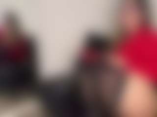 Live cam show with Eliza03 - Wife on milfzrlive.com