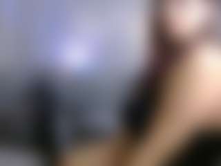Live cam show with Eliza03 - Shaved on milfzrlive.com