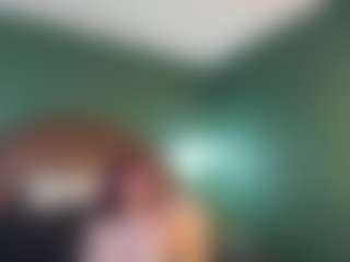 shannel-queen's Live Sex Cam Show