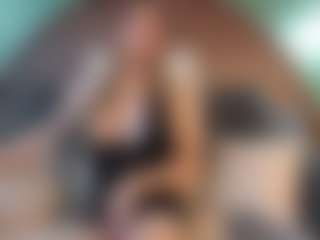 shannel-queen's Live Sex Cam Show