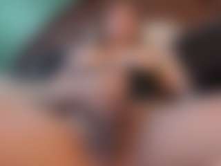 shannel-queen's Live Sex Cam Show