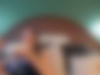 shannel-queen's Live Sex Cam Show
