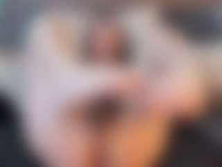 shannel-queen's Live Sex Cam Show