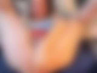 shannel-queen's Live Sex Cam Show
