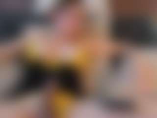 shannel-queen's Live Sex Cam Show