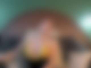 shannel-queen's Live Sex Cam Show