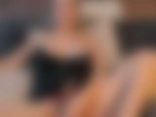shannel-queen's Live Sex Cam Show