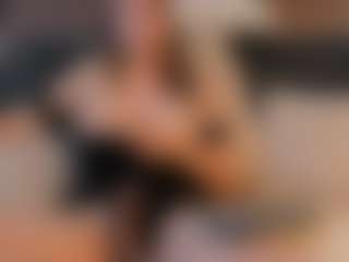 shannel-queen's Live Sex Cam Show