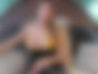 shannel-queen's Live Sex Cam Show