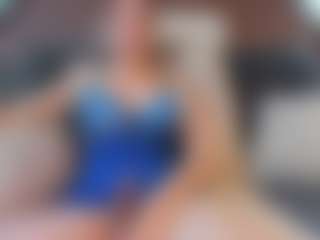 Live cam show with shannel-queen - Small Tits on ObeyMaria