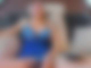 Live cam show with shannel-queen - Tease on SquirtSoMuch
