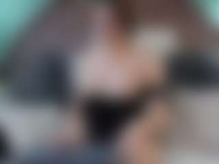 Live cam show with shannel-queen - Orgasm on googirlz