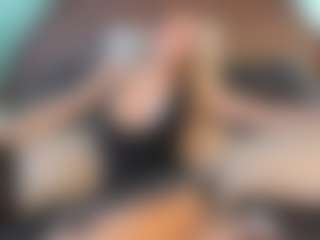 Spettacolo in cam dal vivo con shannel-queen - Tease su Camsoda