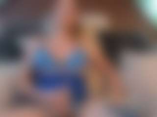 shannel-queen's Live Sex Cam Show