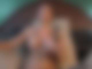 shannel-queen's Live Sex Cam Show