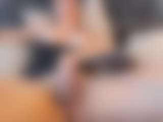 shannel-queen's Live Sex Cam Show