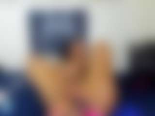 Live cam show with RiyaPolo - Black on live18s.com